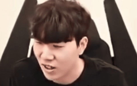 九游娱乐-包含TheShy回归赛场，突破纪录首场状态亮眼，MAD观众沸腾！的词条