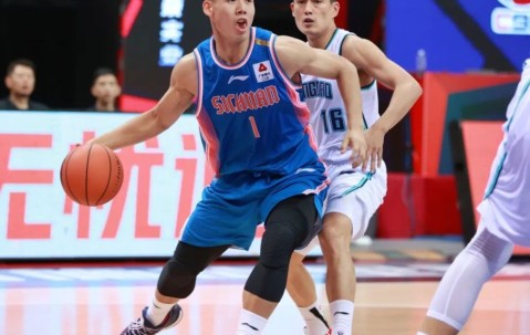 九游-关于Karsa新星关键助攻表现惊艳，美国队未来可期！的信息