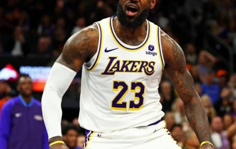 九游娱乐-包含詹姆斯遭遇十五连败，TES教练面临压力！的词条