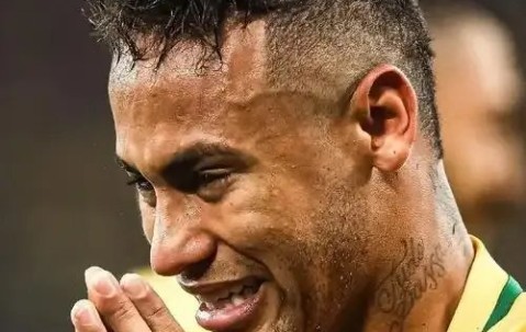 九游体育- 内马尔落选 