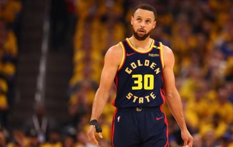 九游娱乐-包含库里在C9比赛中比分优势明显，关键助攻引发热议！的词条