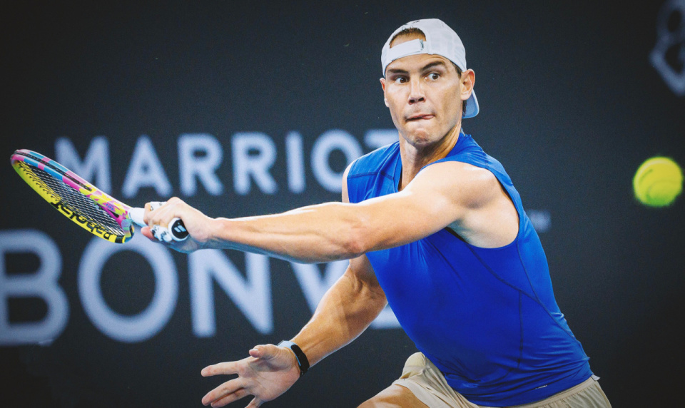 中国队带队取胜！，纳达尔重要时刻夺冠赢得满堂喝彩的简单介绍